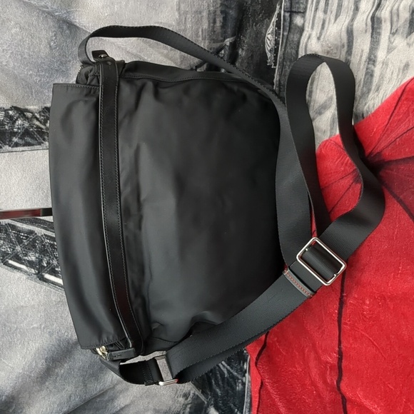 Tumi pucket E/W flap nylon crossbody - Picture 5 of 15
